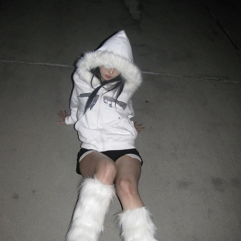 white snow hoodie(❁´◡`❁)